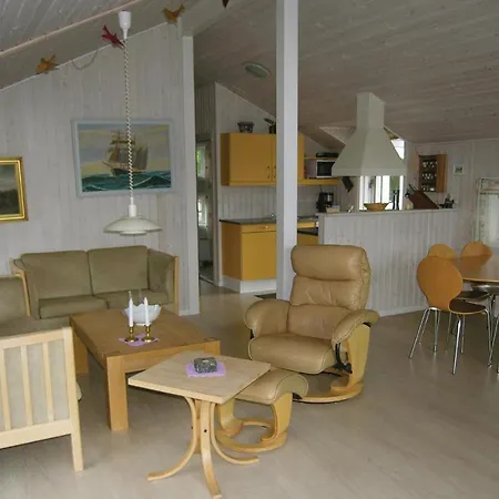Amazing In With Kitchen *
