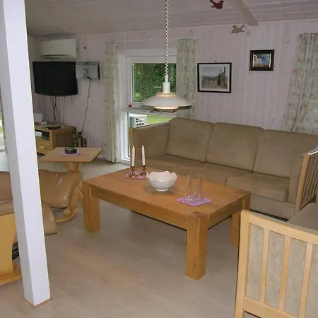 Ferienhaus Three-bedroom In *