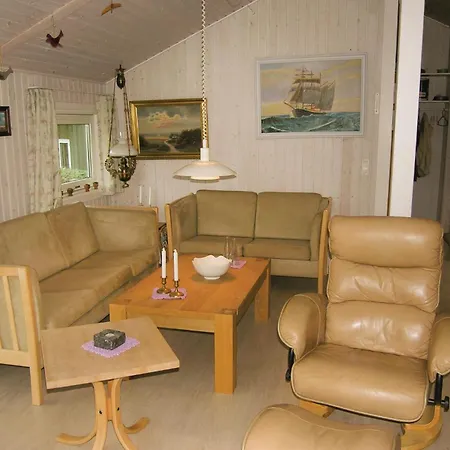 Three-bedroom In Ferienhaus