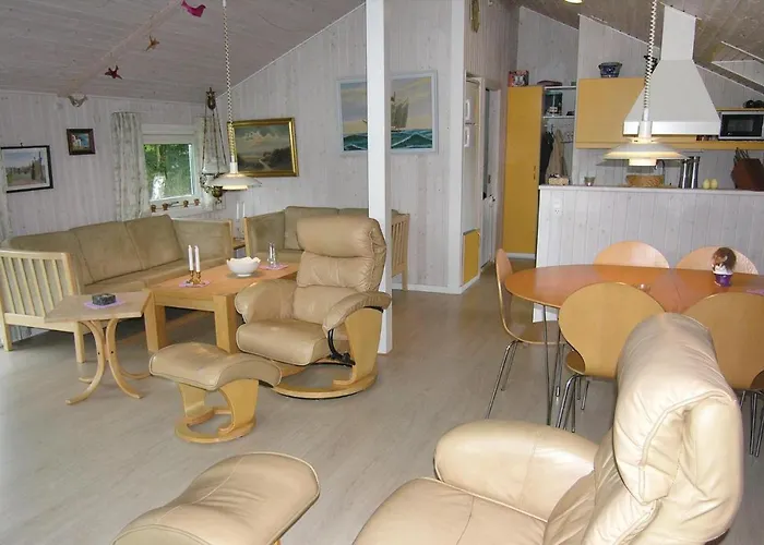 Three-bedroom In Ferienhaus *