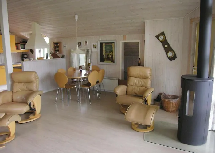 Ferienhaus Three-bedroom In