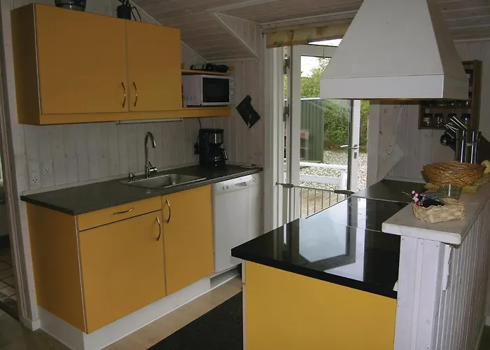 Three-bedroom In * Nordenbro Vesteregn