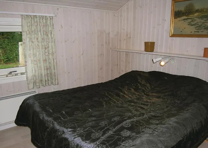 Three-bedroom In Ferienhaus