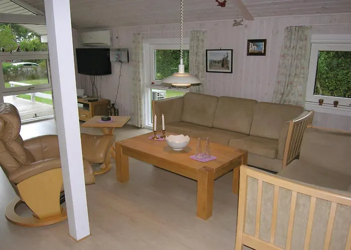 Ferienhaus Three-bedroom In *